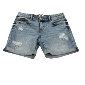 So brand, size 14 girls Jean Shorts. Excellent Condition!